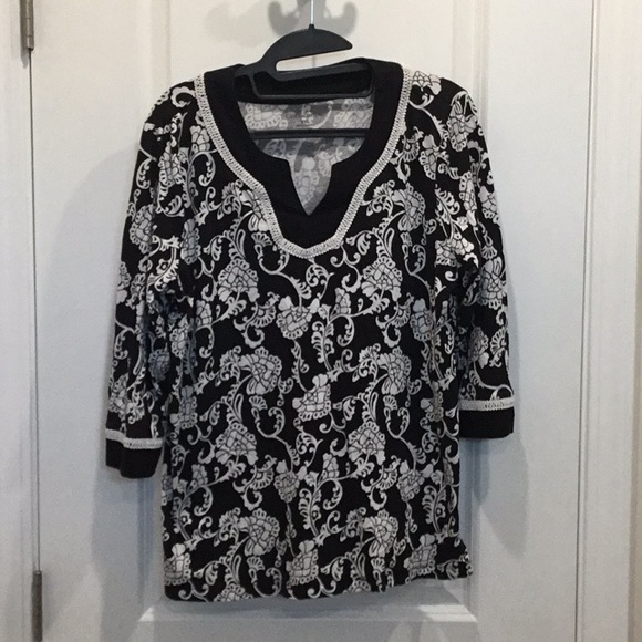 croft & barrow Tops - Black and White Croft & Barrow top, PXL